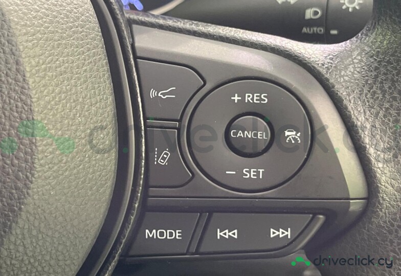 Toyota RAV4 White