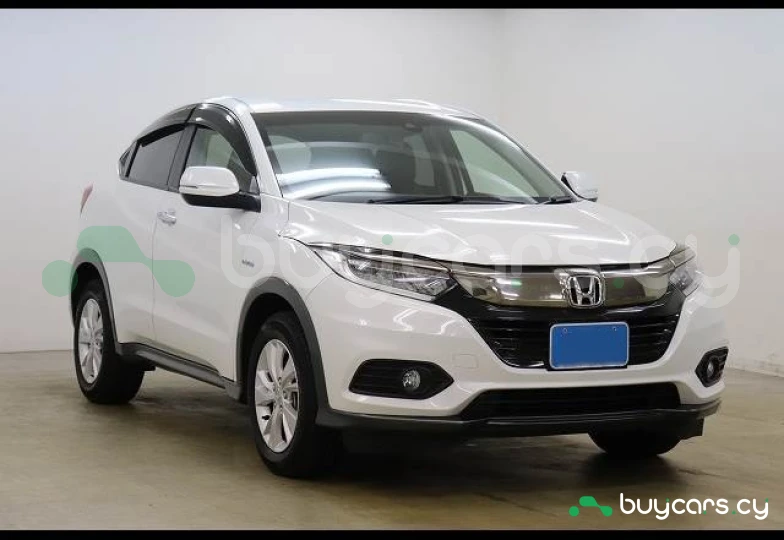 Honda Vezel Белый