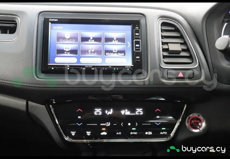 Honda Vezel Белый