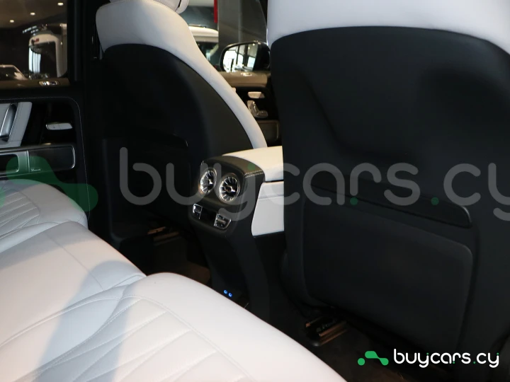 Mercedes G-class Черный