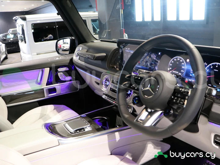 Mercedes G-class Черный