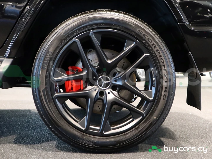 Mercedes G-class Черный