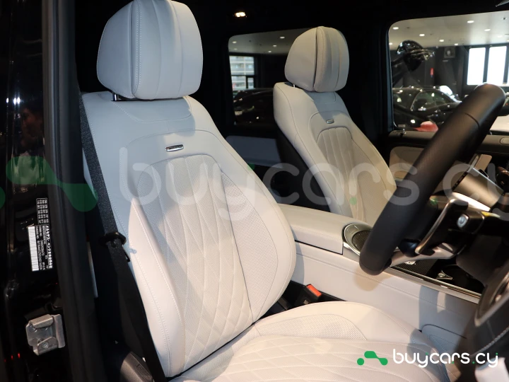 Mercedes G-class Черный