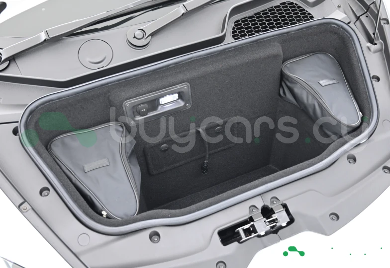 Lamborghini Huracan White