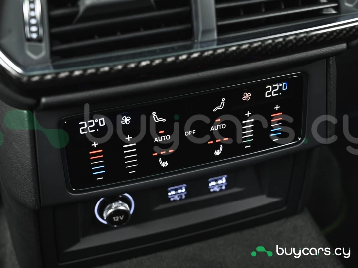 Lamborghini Urus Зеленый