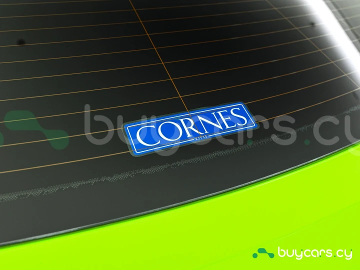 Lamborghini Urus Зеленый