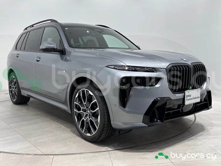 BMW X7 Серый