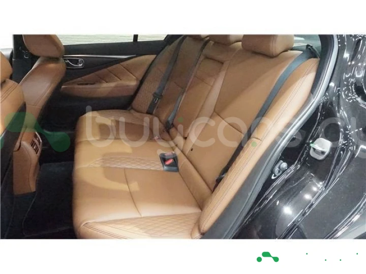 Nissan Skyline Черный