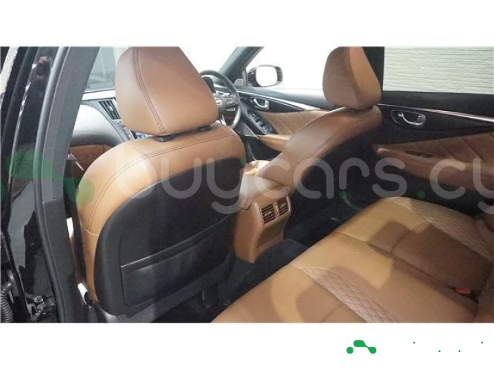 Nissan Skyline Черный