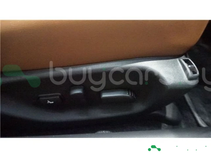 Nissan Skyline Черный