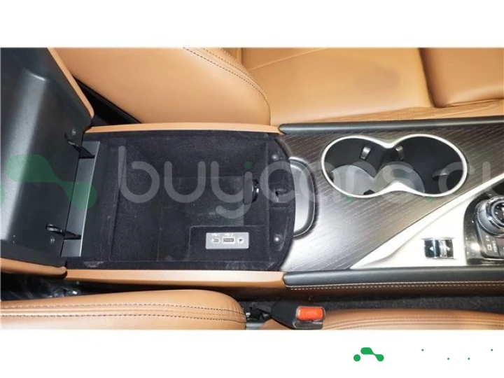 Nissan Skyline Черный