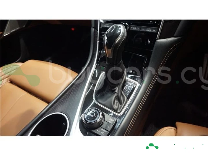 Nissan Skyline Черный