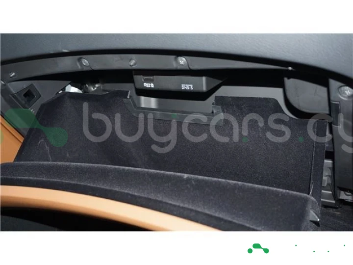 Nissan Skyline Черный