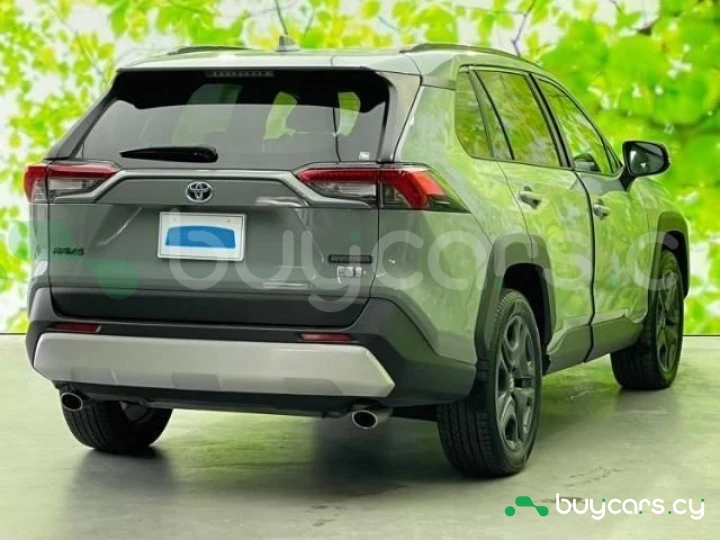 Toyota RAV4 Green