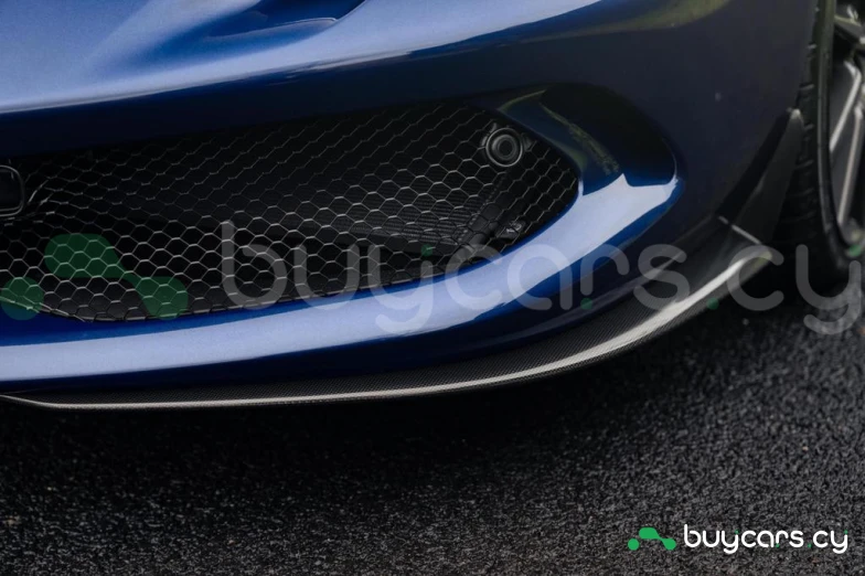 Ferrari 296 GTS Синий