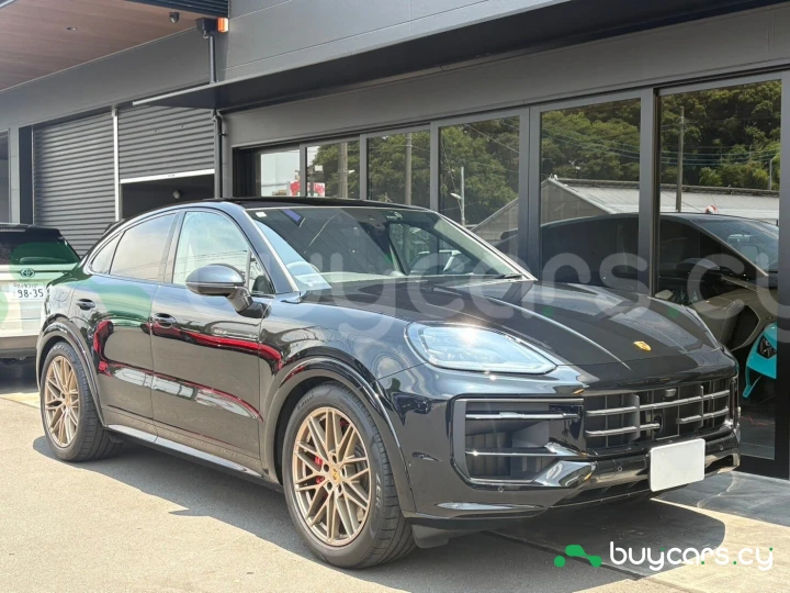 Porsche Cayenne Черный