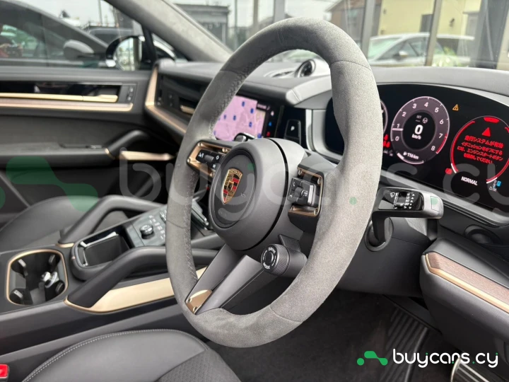 Porsche Cayenne Черный