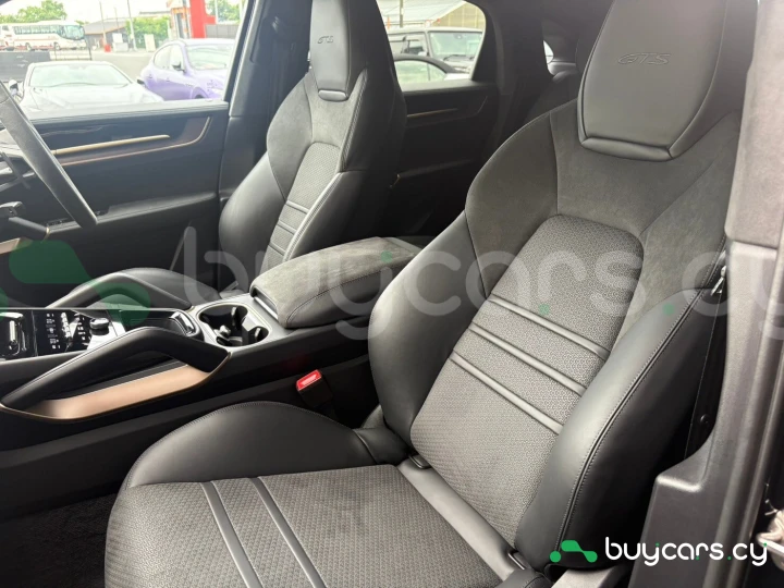 Porsche Cayenne Черный