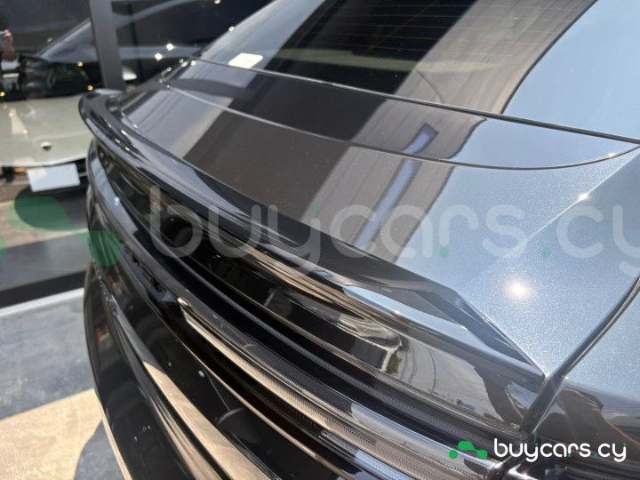 Porsche Cayenne Черный