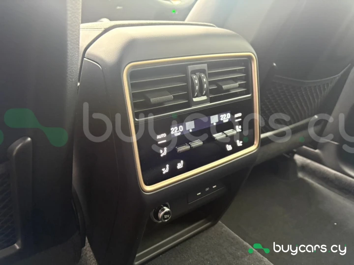 Porsche Cayenne Черный