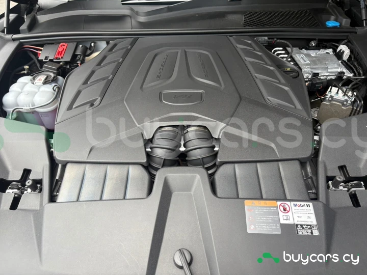 Porsche Cayenne Черный