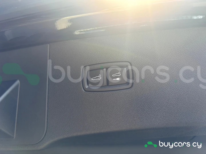 Porsche Cayenne Черный