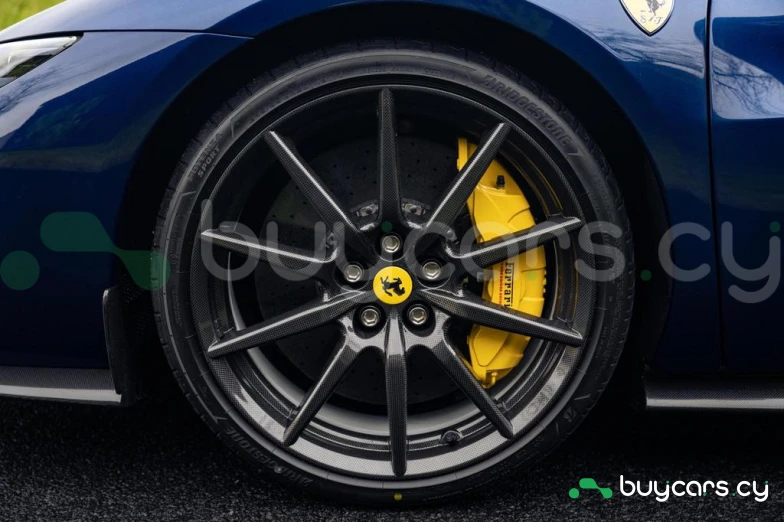 Ferrari 296 GTS Синий