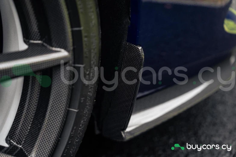 Ferrari 296 GTS Синий