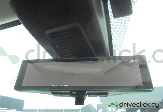 Nissan Kicks White