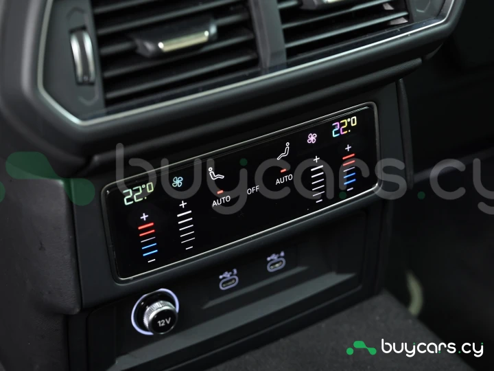 Lamborghini Urus Серый