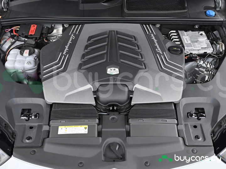 Lamborghini Urus Серый