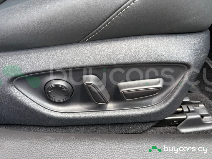 Toyota Mirai Серый