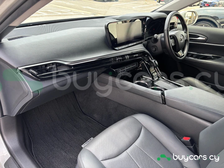 Toyota Mirai Серый