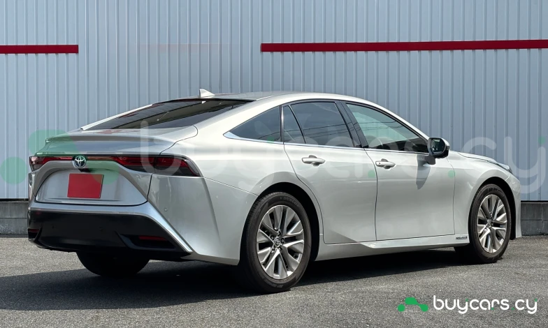 Toyota Mirai Серый