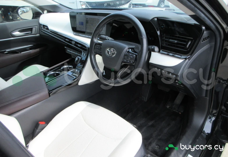 Toyota Mirai Черный