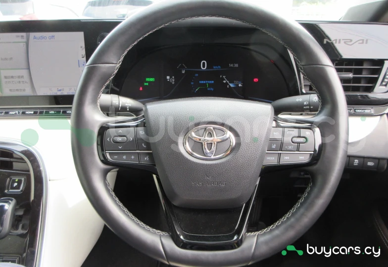 Toyota Mirai Черный