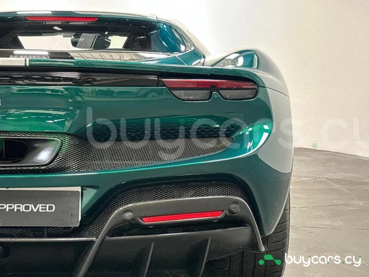 Ferrari 296 GTB Зеленый