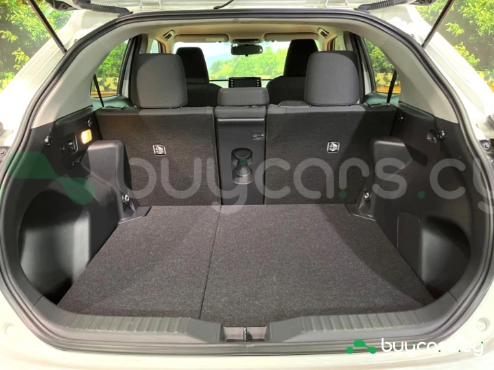 Toyota Yaris Cross Белый