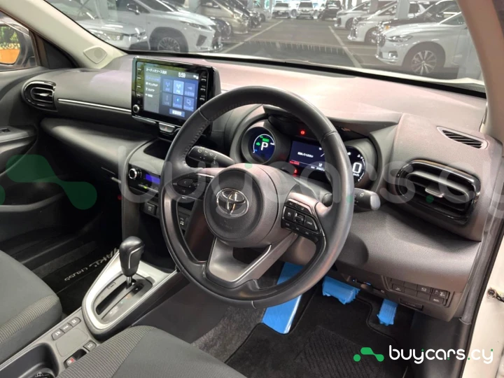 Toyota Yaris Cross Белый