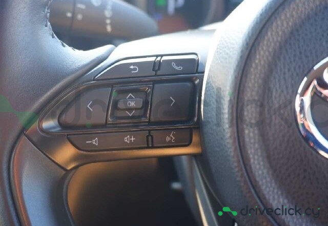 Toyota Yaris Cross Белый