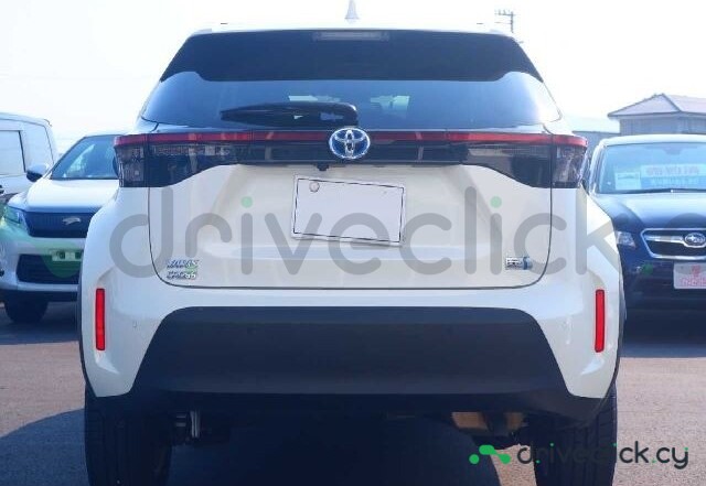 Toyota Yaris Cross Белый