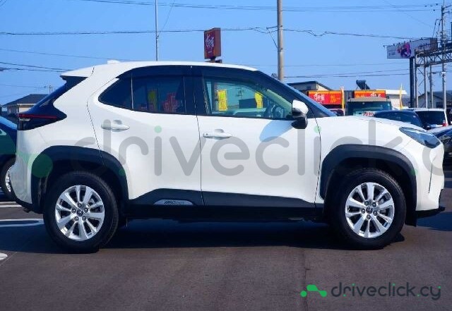 Toyota Yaris Cross Белый
