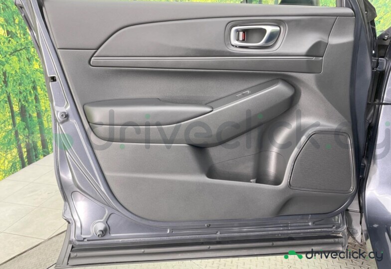 Honda Vezel Серый