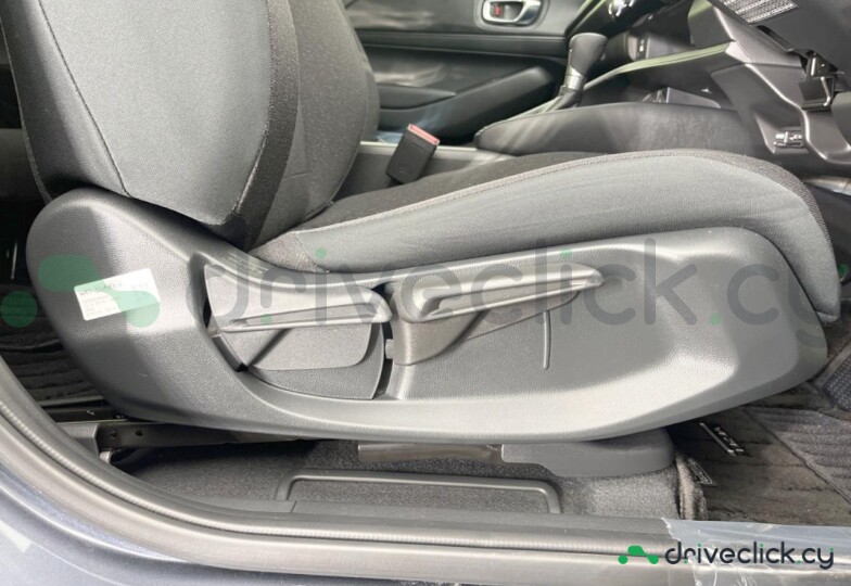 Honda Vezel Серый