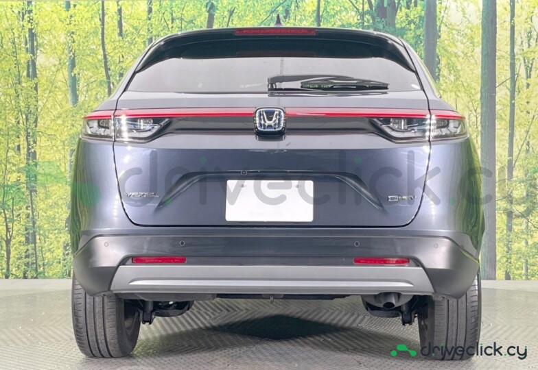 Honda Vezel Серый
