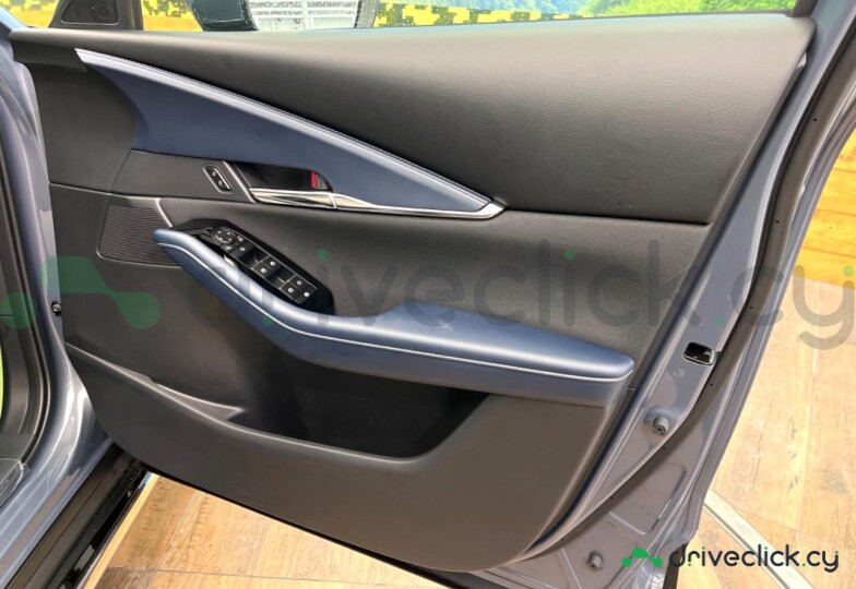 Mazda CX-30 Grey