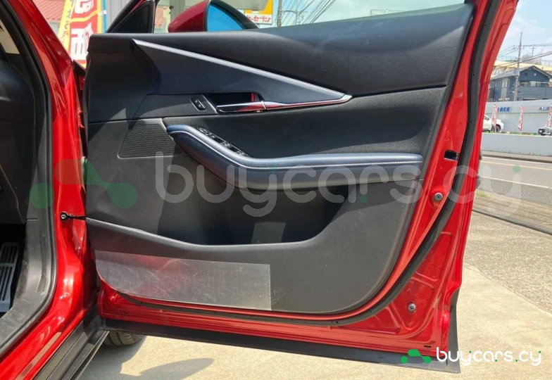 Mazda CX-30 Красный