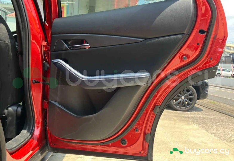 Mazda CX-30 Красный