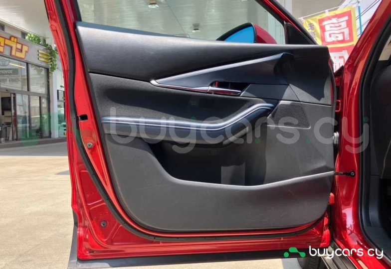 Mazda CX-30 Красный