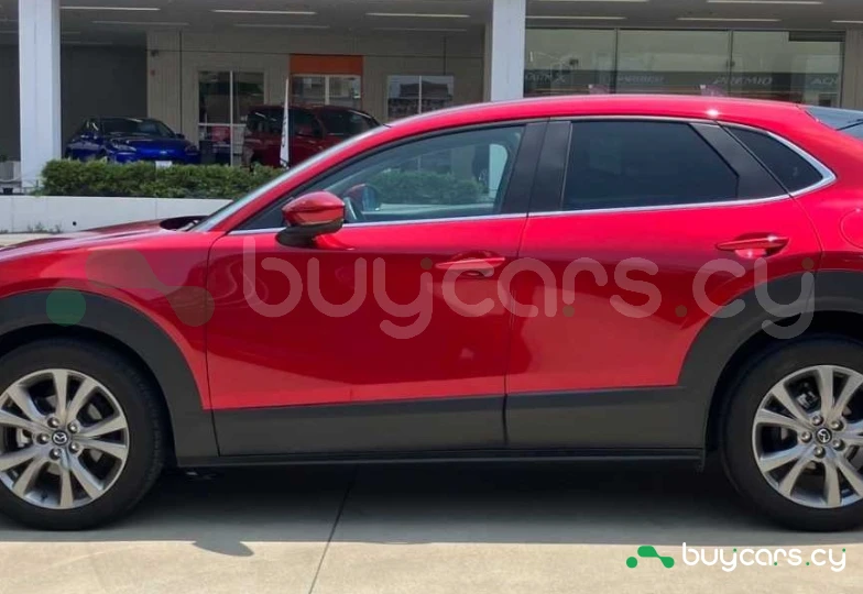 Mazda CX-30 Красный